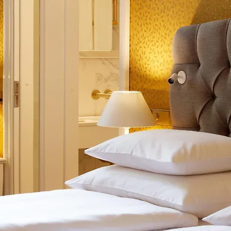 Schloss Fellin Boutique And