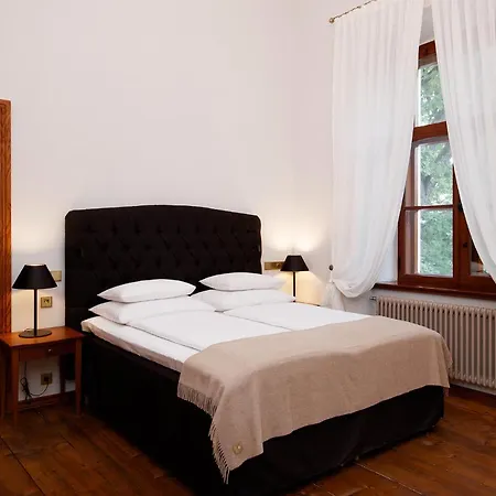 Schloss Fellin Boutique And