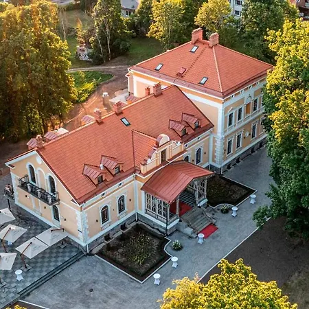 Schloss Fellin Boutique And 4* ヴィリャンディ