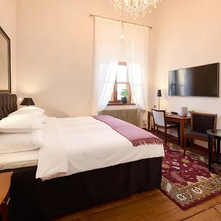Schloss Fellin Boutique And