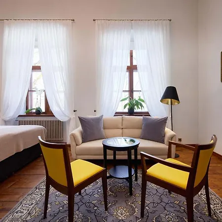 ホテル Schloss Fellin Boutique And