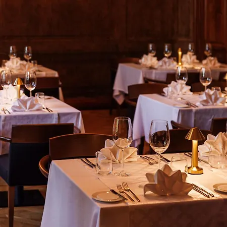 Schloss Fellin Boutique And 4*