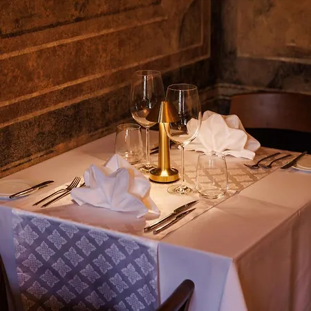 Schloss Fellin Boutique And 4*