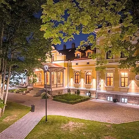 Schloss Fellin Boutique And 4* Viljandi (Viljandimaa)