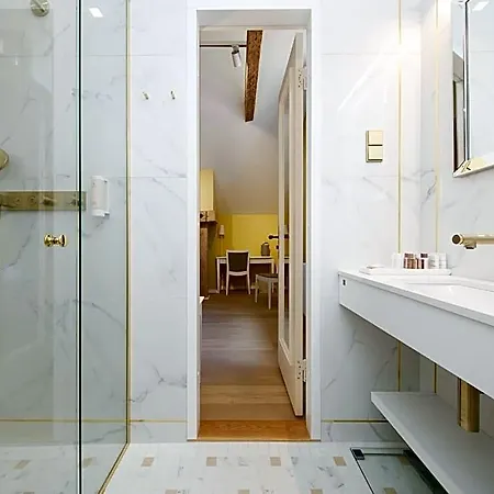 Ξενοδοχείο Schloss Fellin Boutique And 4*
