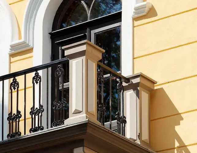 Hotel Schloss Fellin Boutique And 4*