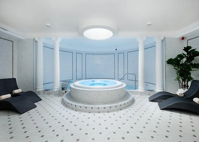 Hotel Schloss Fellin Boutique And 4*