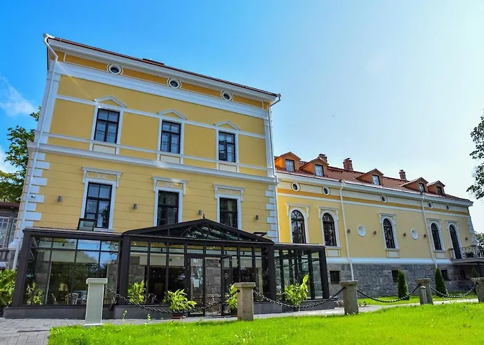 Schloss Fellin Boutique And