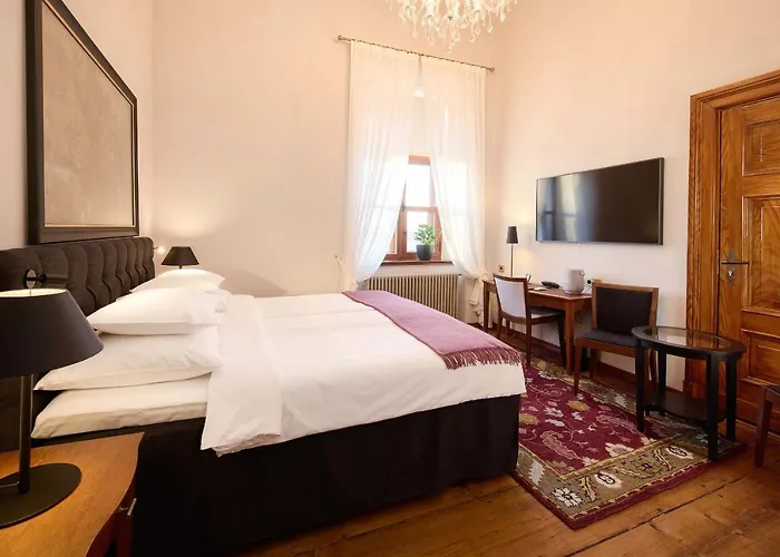 Schloss Fellin Boutique And