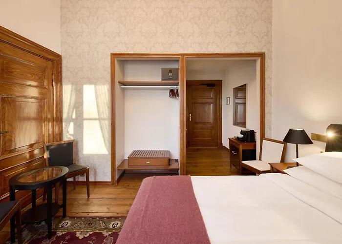 Schloss Fellin Boutique And 4*