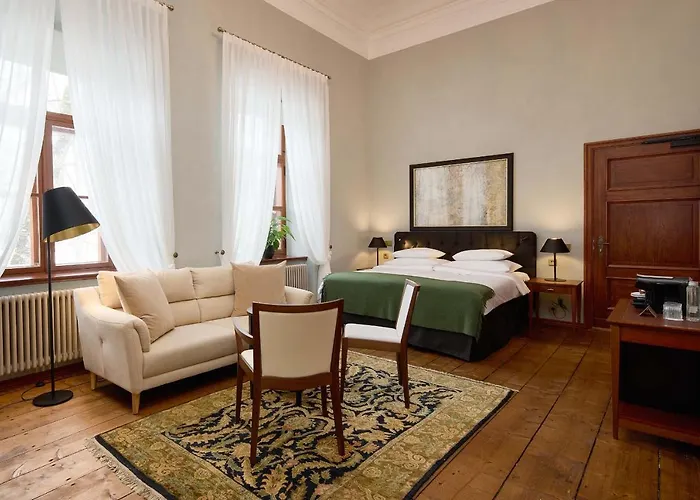 Schloss Fellin Boutique And 4* Viljandi (Viljandimaa)