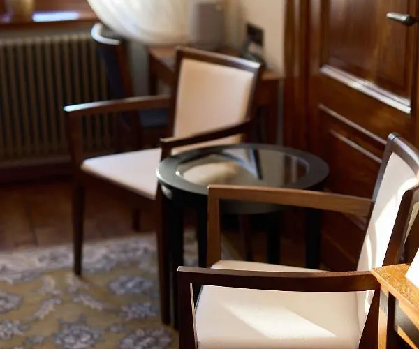 Schloss Fellin Boutique And Viljandi (Viljandimaa)